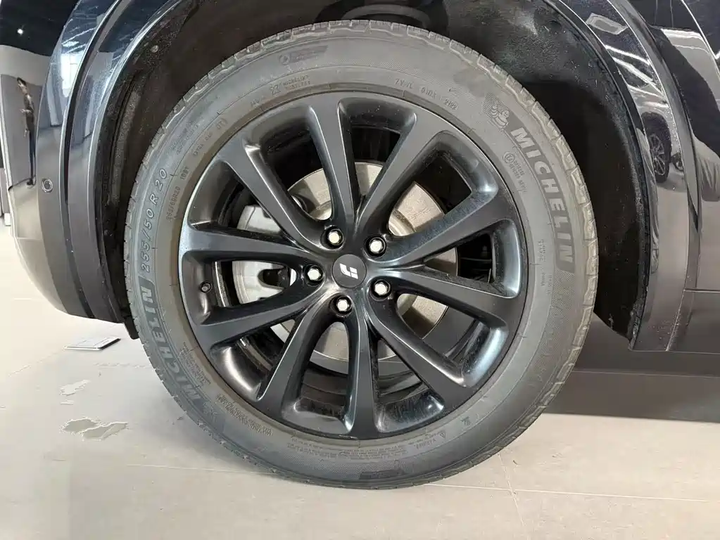 Li Auto Li ONE 2021 Extended Range 6-Seat Version 2022 - thumbnail 5