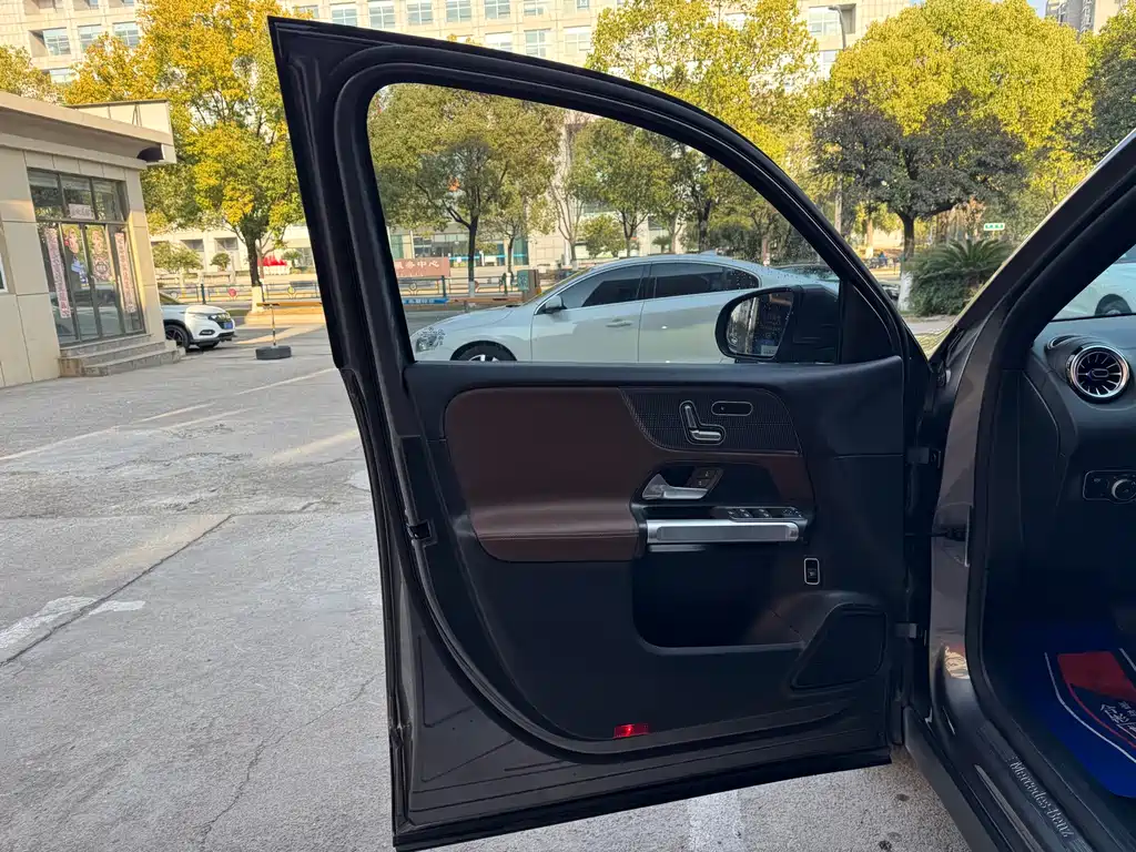 Mercedes-Benz Mercedes-Benz GLB 2022 GLB 200 Style 2021 - thumbnail 6