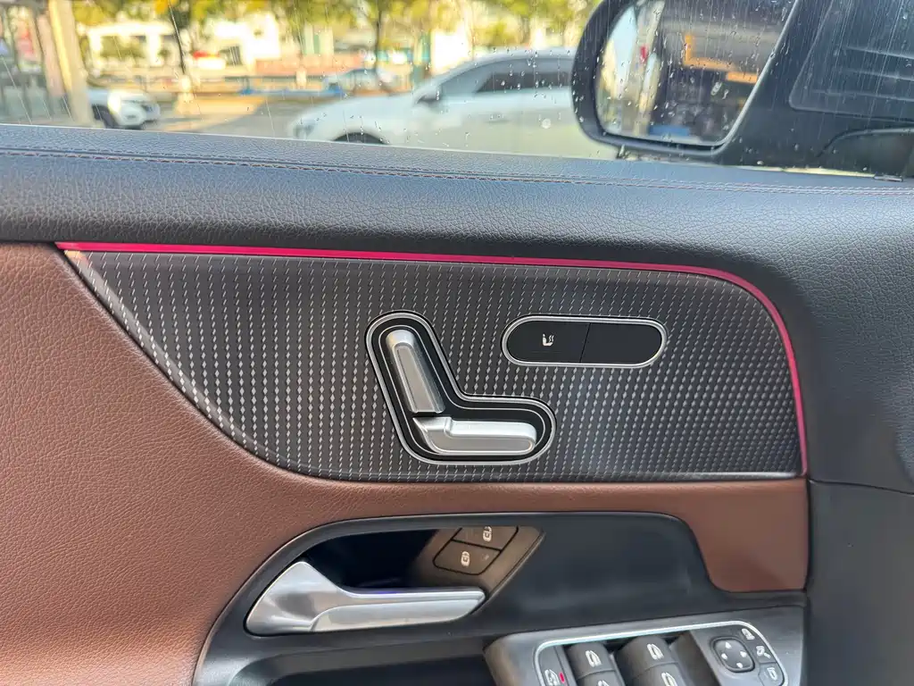 Mercedes-Benz Mercedes-Benz GLB 2022 GLB 200 Style 2021 - thumbnail 7
