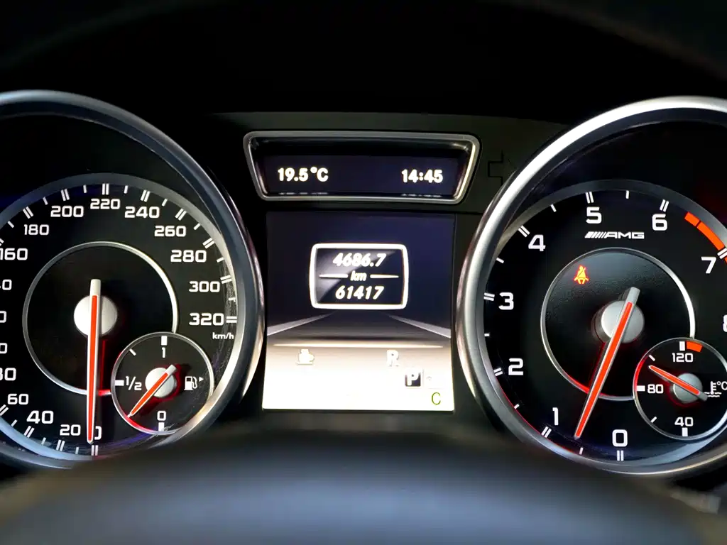 Mercedes-Benz Mercedes-Benz M-Class AMG 2012 ML 63 AMG 2014 - thumbnail 19
