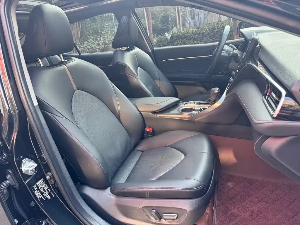 Toyota Toyota Camry 2021 2.5G Luxury Edition 2023 - thumbnail 9