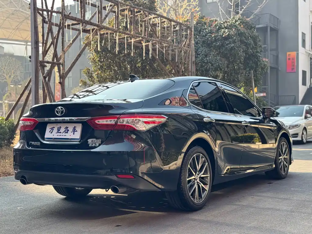 Toyota Toyota Camry 2021 2.5G Luxury Edition 2023 - thumbnail 23