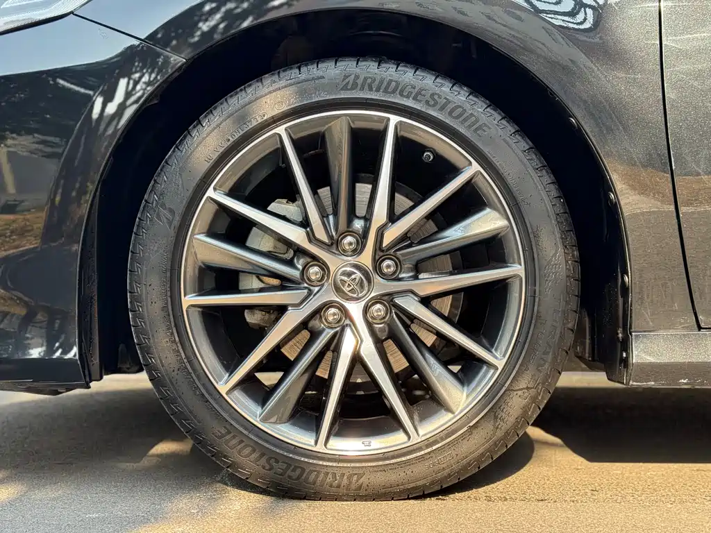Toyota Toyota Camry 2021 2.5G Luxury Edition 2023 - thumbnail 25