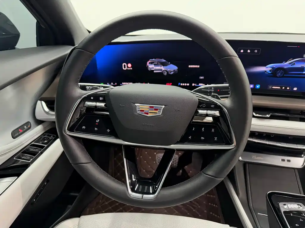 Cadillac Cadillac GT4 2023 25T Luxury 2025 - thumbnail 13
