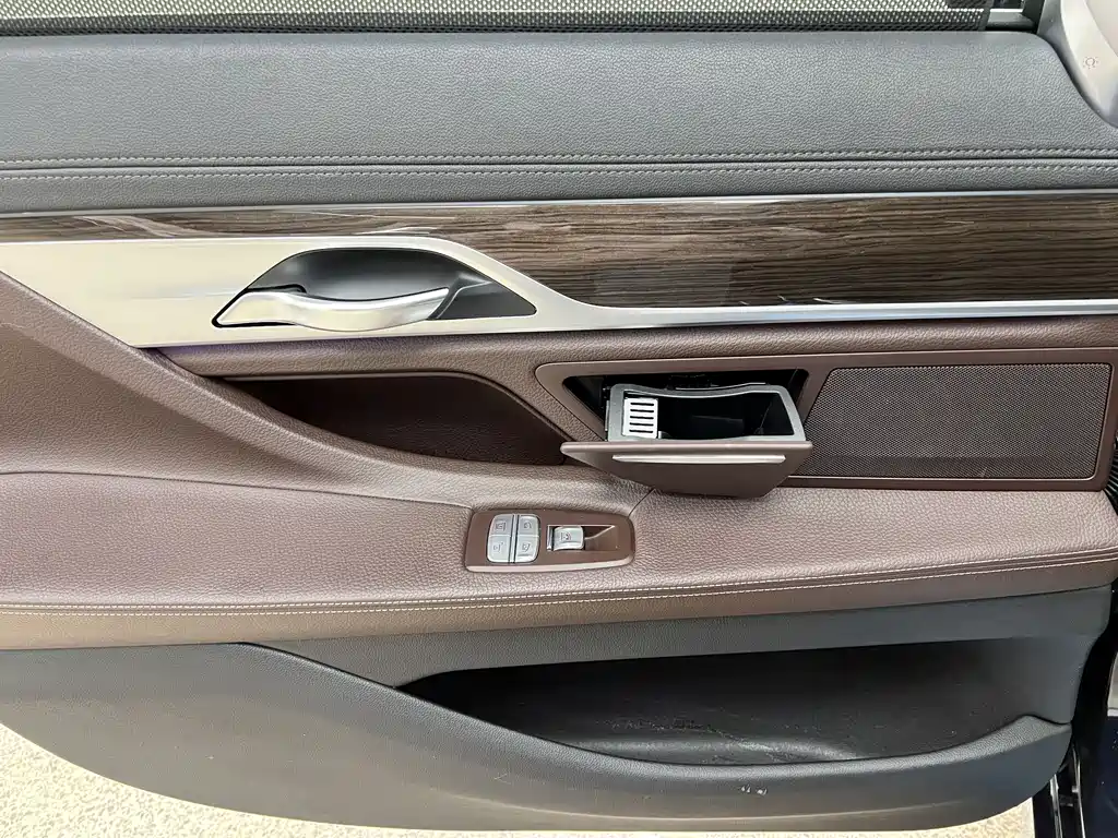 BMW BMW 7 Series 2016 730Li Leading Edition 2016 - thumbnail 23
