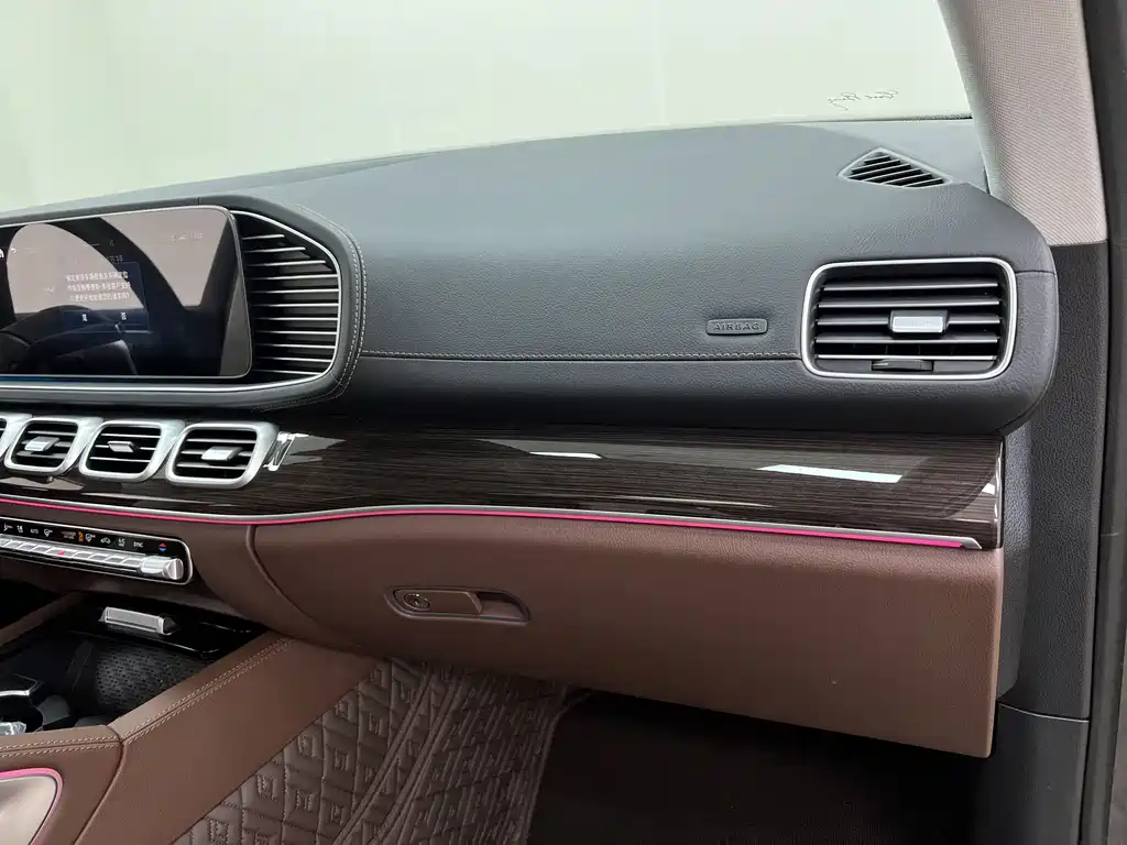 Mercedes-Benz Mercedes-Benz GLE 2026 GLE 350 4MATIC Dynamic Model 2026 - thumbnail 24