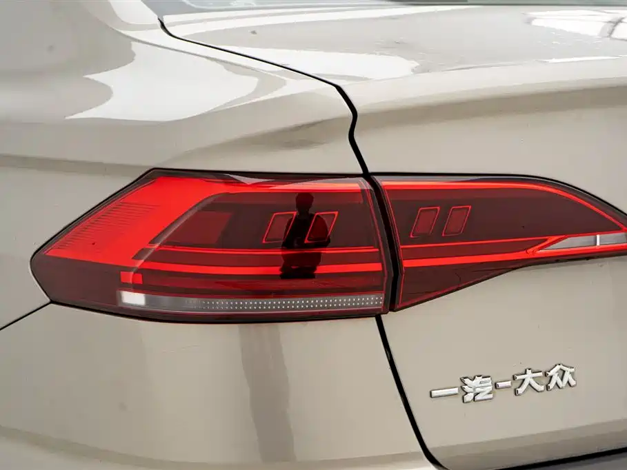 Volkswagen Bora 2023 200TSI DSG Intelligent Driving Edition 2022 - thumbnail 13