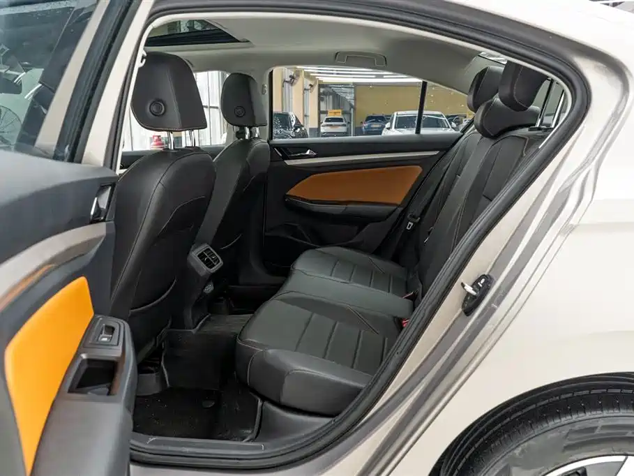 Volkswagen Bora 2023 200TSI DSG Intelligent Driving Edition 2022 - thumbnail 20