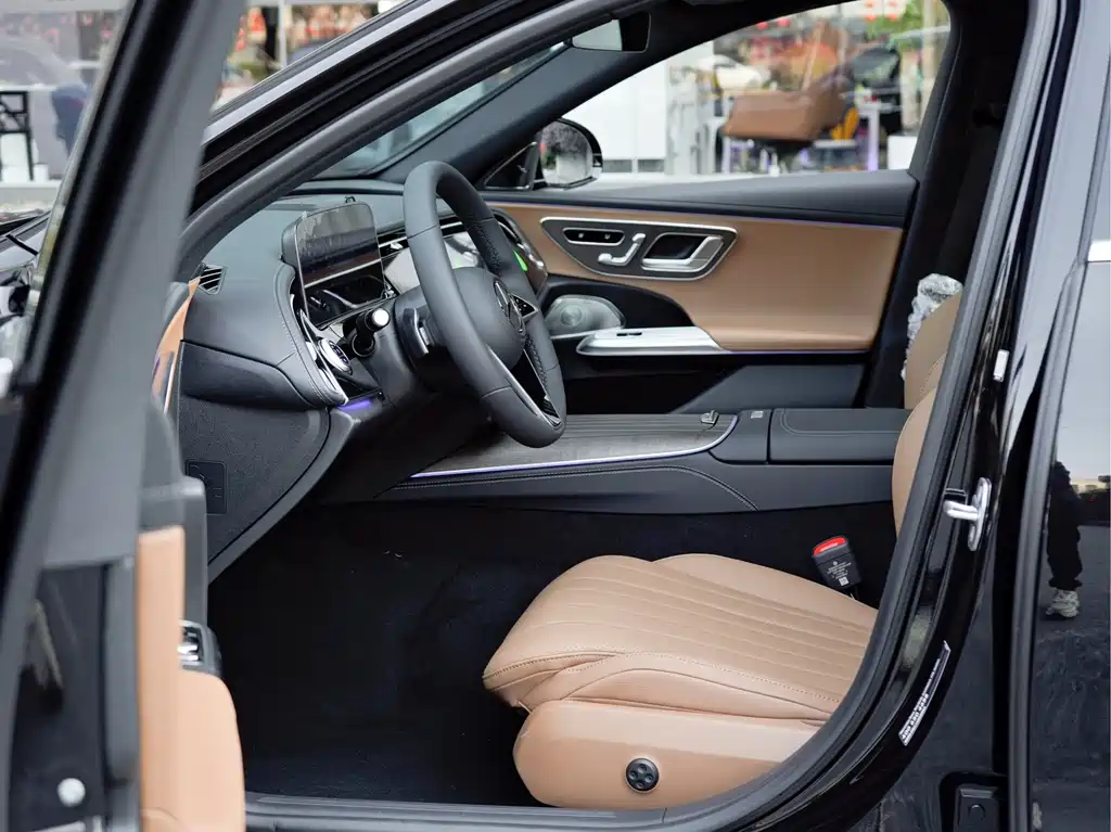 Mercedes-Benz Mercedes-Benz E-Class 2026 E 300 L Luxury Model 2026 - thumbnail 13
