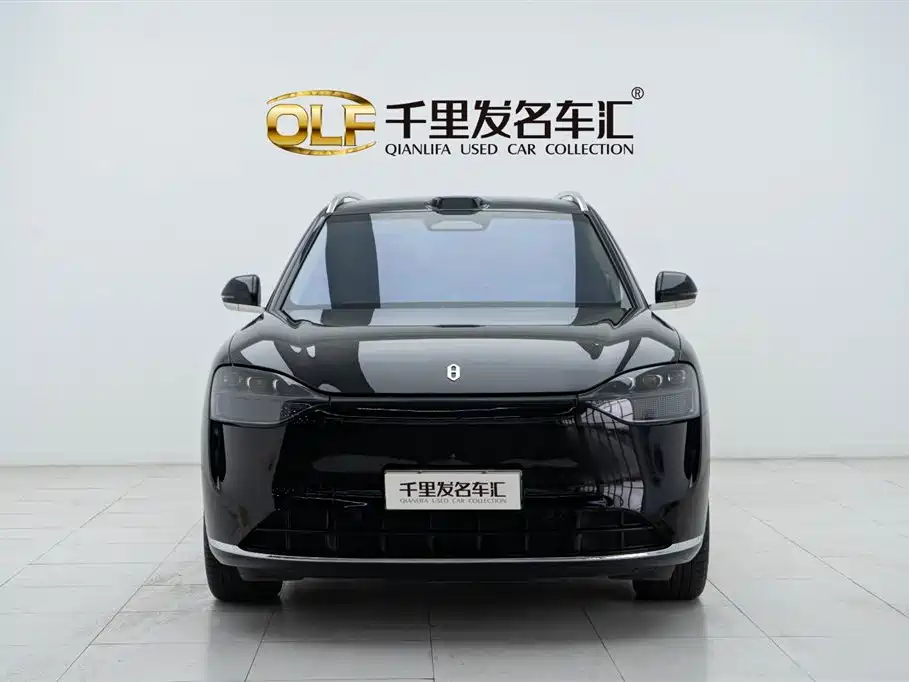 AITO M9 Aito M9 2024 Extended Range Ultra 52kWh 5-seat 2024 - thumbnail 2