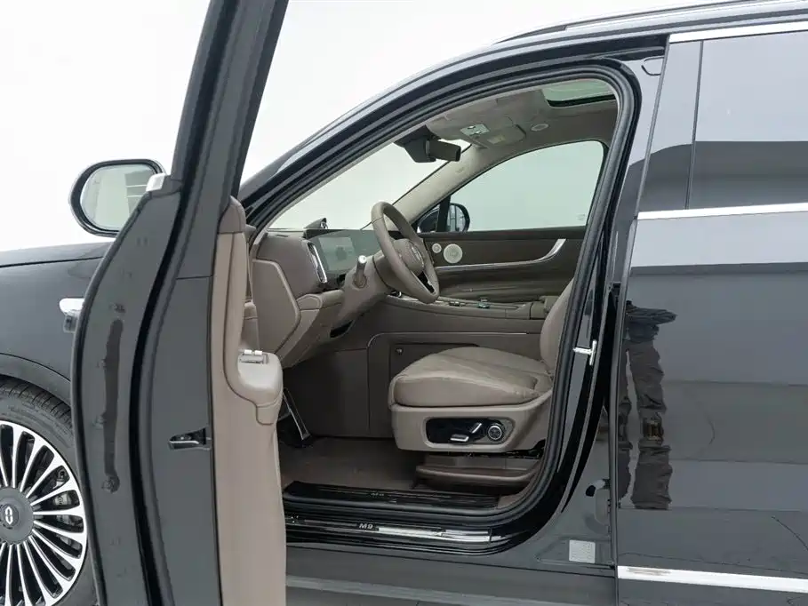 AITO M9 Aito M9 2024 Extended Range Ultra 52kWh 5-seat 2024 - thumbnail 14