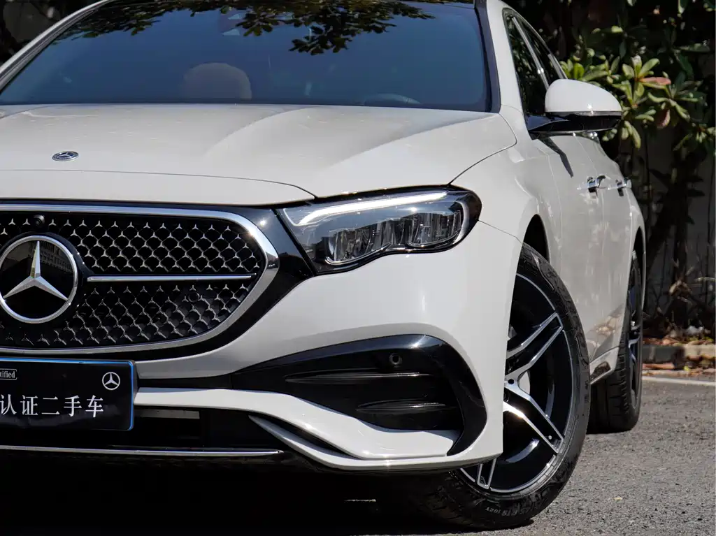 Mercedes-Benz Mercedes-Benz E-Class 2025 Model Year Facelift E 300 L Luxury Sport 2025 - thumbnail 6