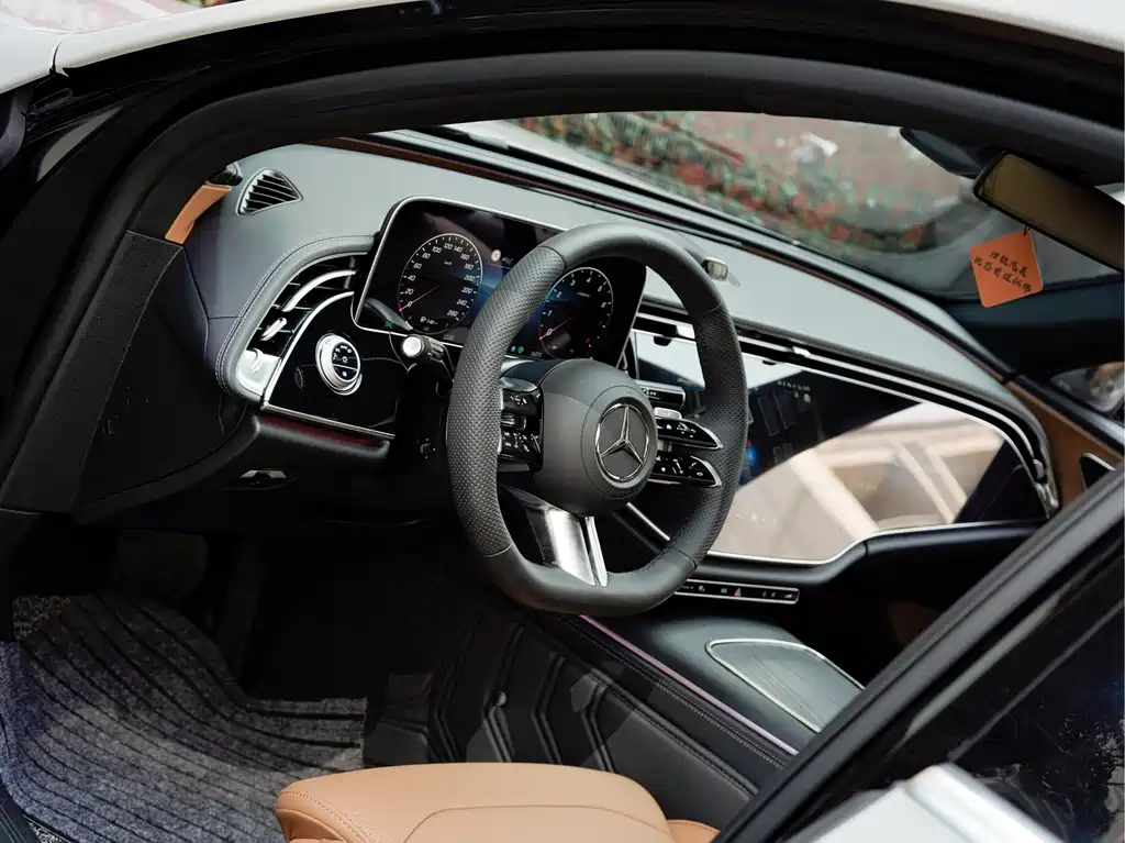 Mercedes-Benz Mercedes-Benz E-Class 2025 Model Year Facelift E 300 L Luxury Sport 2025 - thumbnail 10