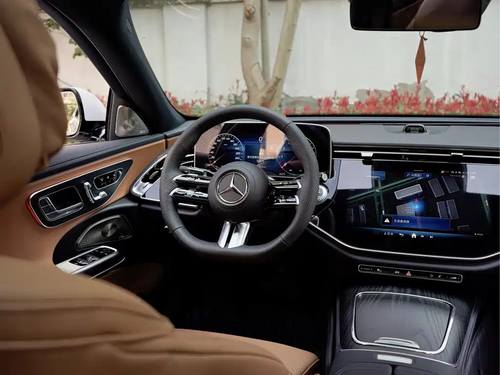 Mercedes-Benz Mercedes-Benz E-Class 2025 Model Year Facelift E 300 L Luxury Sport 2025 - thumbnail 16