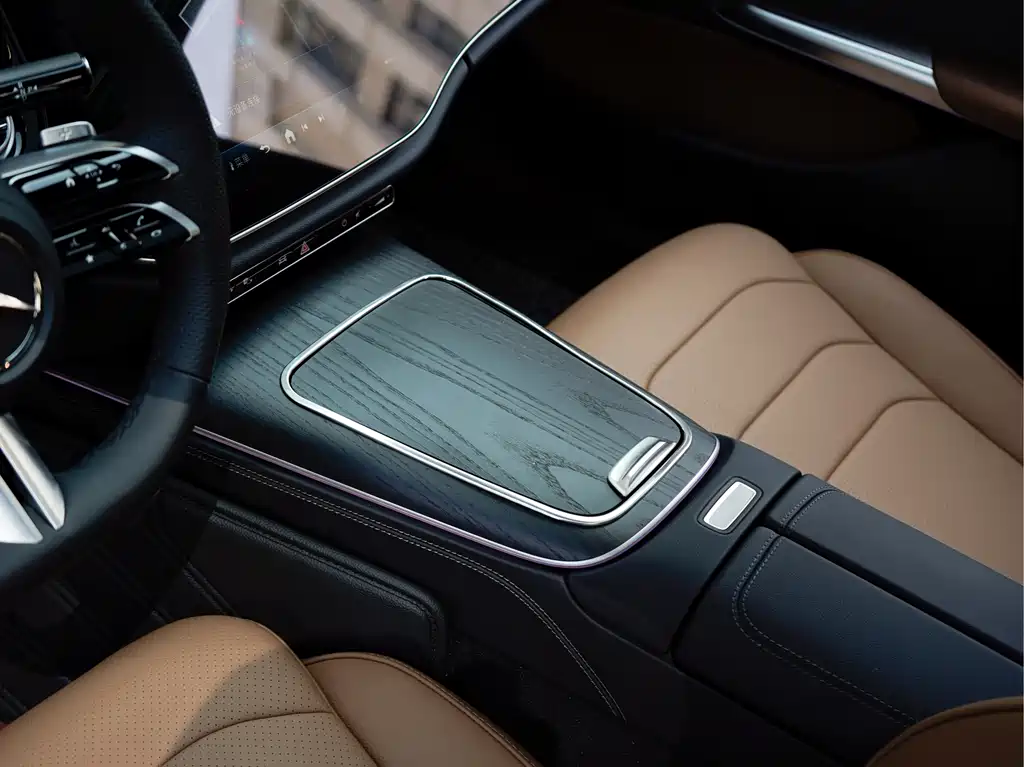 Mercedes-Benz Mercedes-Benz E-Class 2025 Model Year Facelift E 300 L Luxury Sport 2025 - thumbnail 18