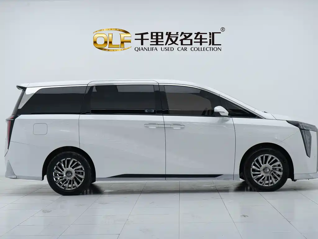 GAC Trumpchi GAC Trumpchi M8 2023 Master Series 400T Flagship Edition 2023 - thumbnail 9