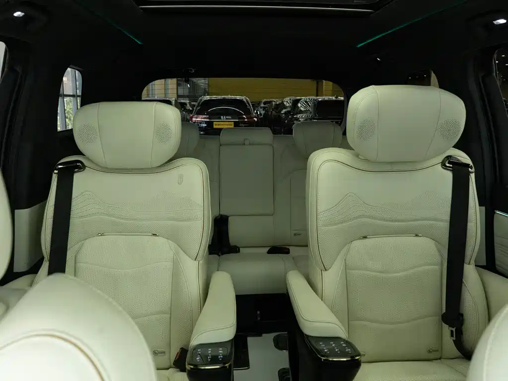 GAC Trumpchi GAC Trumpchi M8 2023 Master Series 400T Flagship Edition 2023 - thumbnail 16