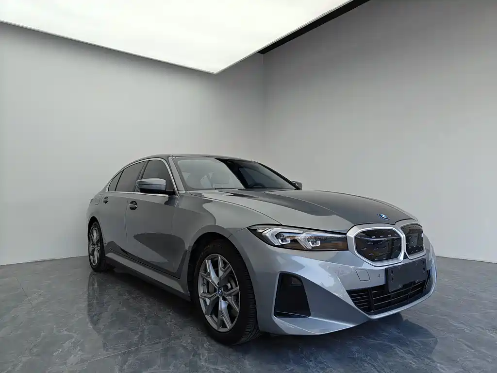 BMW BMW i3 2022 eDrive 35 L 2023 - thumbnail 3