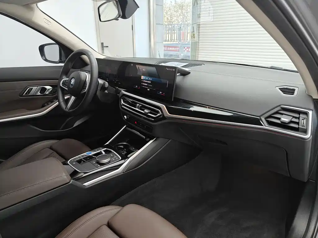 BMW BMW i3 2022 eDrive 35 L 2023 - thumbnail 15