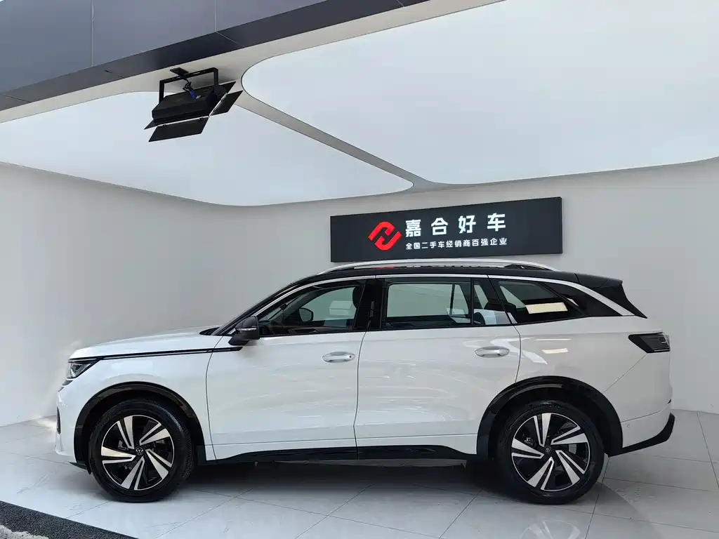 Volkswagen Lantu 2025 380TSI AWD R-Line Touring Zhongxiang Edition 2025 - thumbnail 3