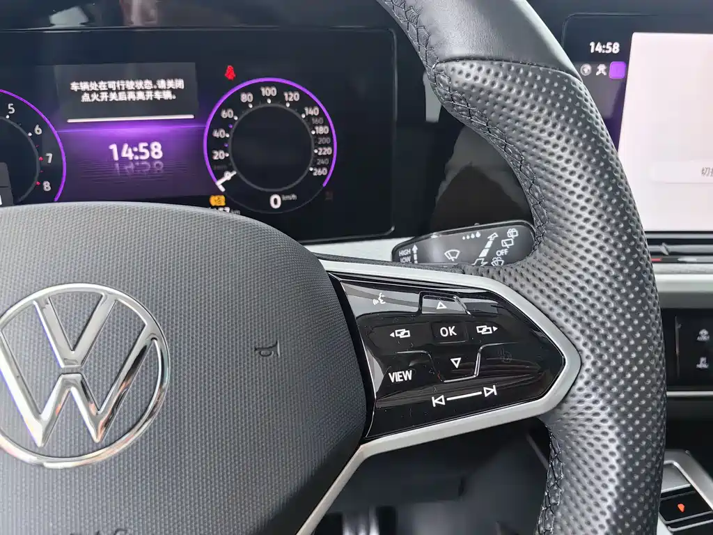 Volkswagen Lantu 2025 380TSI AWD R-Line Touring Zhongxiang Edition 2025 - thumbnail 11