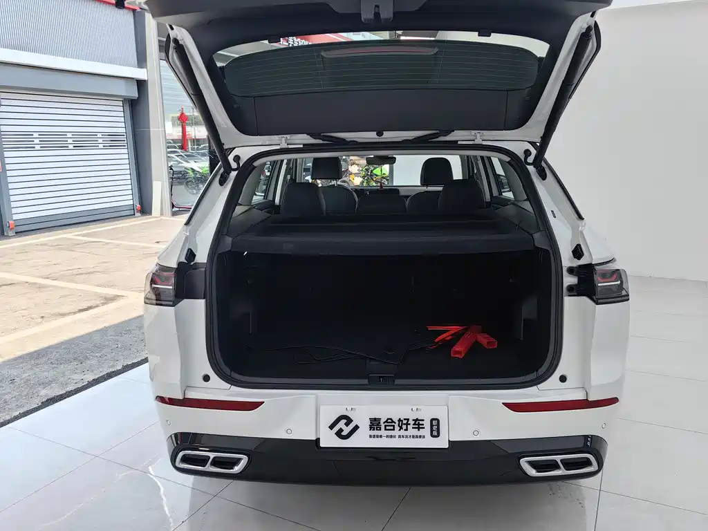 Volkswagen Lantu 2025 380TSI AWD R-Line Touring Zhongxiang Edition 2025 - thumbnail 28