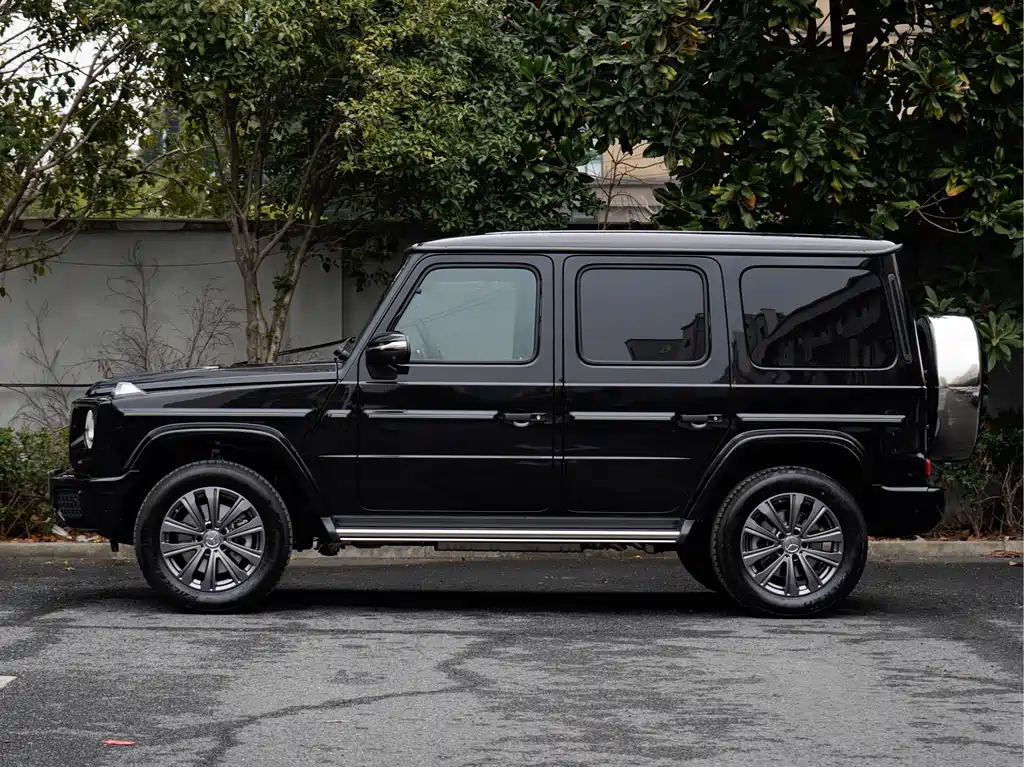 Mercedes-Benz Mercedes-Benz G-Class 2025 G 500 2025 - thumbnail 3