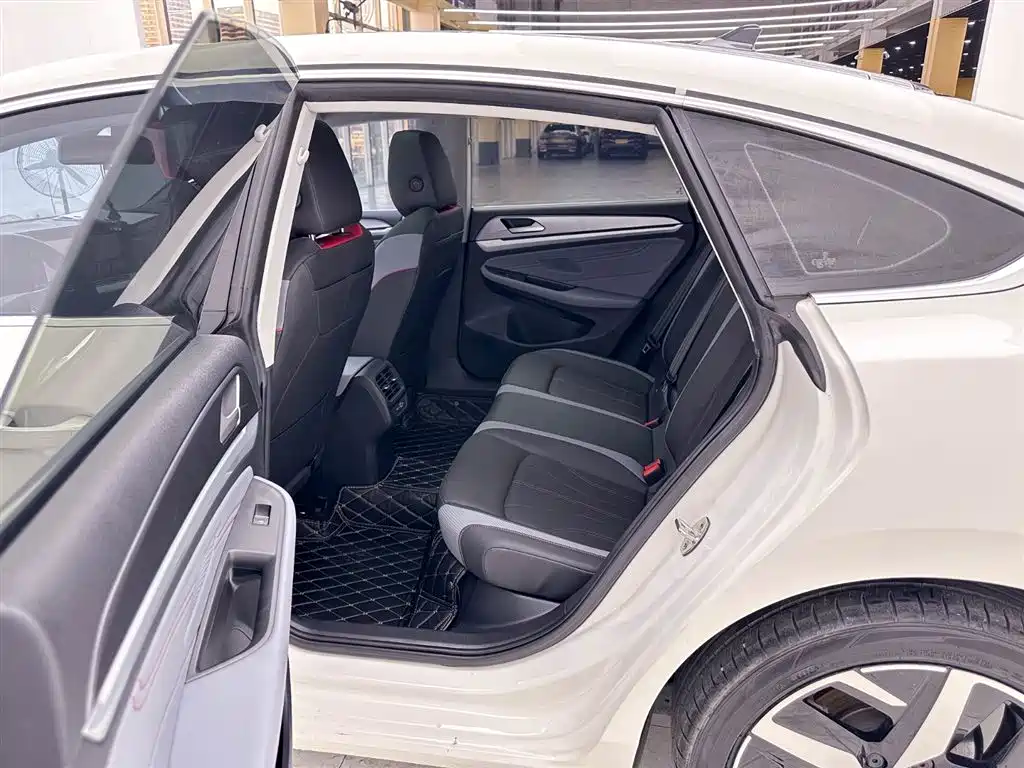 Volkswagen Lamando 2023 Lamando L 280TSI DSG Cool Spice Edition 2023 - thumbnail 20