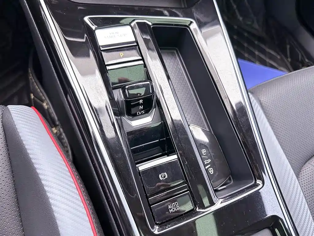 Volkswagen Lamando 2023 Lamando L 280TSI DSG Cool Spice Edition 2023 - thumbnail 26