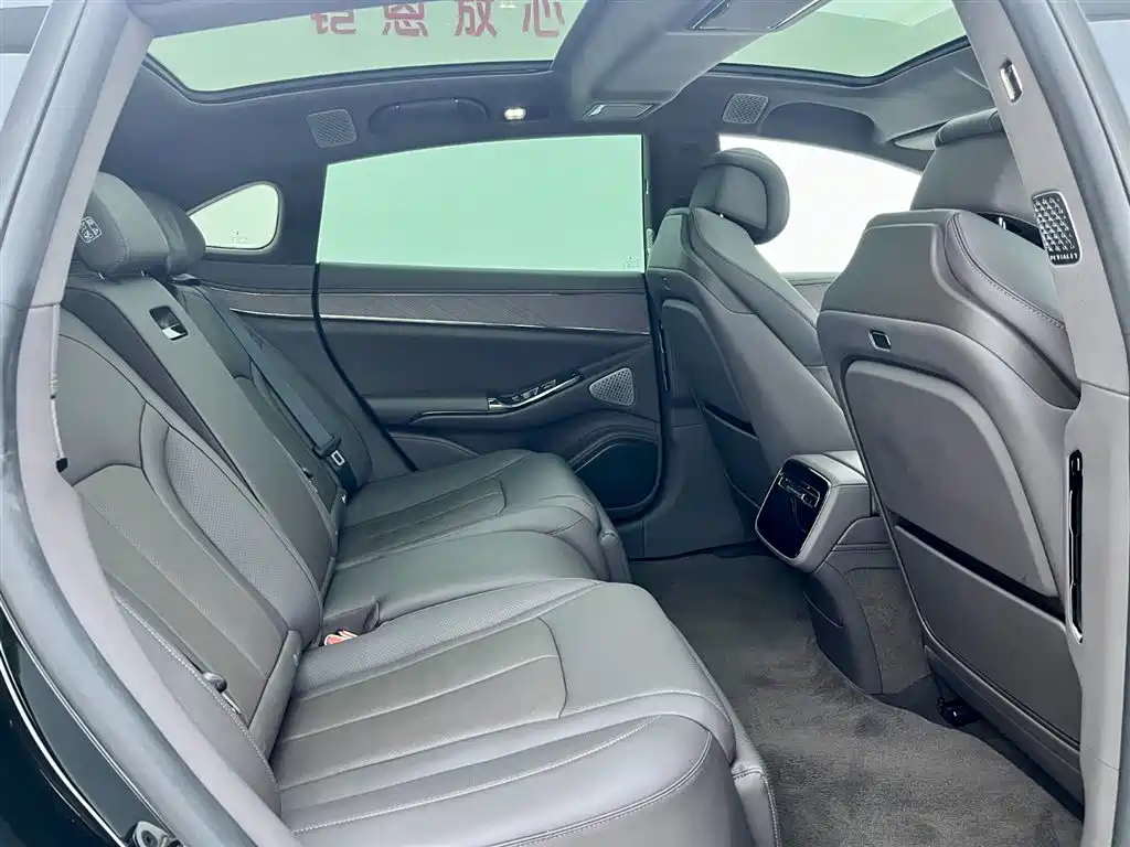 Denza Tang Z9 2024 Model 1100km AWD Max Version 2025 - thumbnail 14