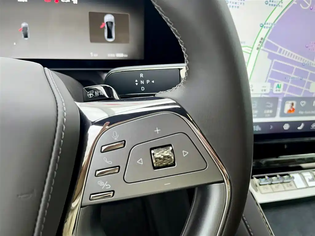 Denza Tang Z9 2024 Model 1100km AWD Max Version 2025 - thumbnail 21