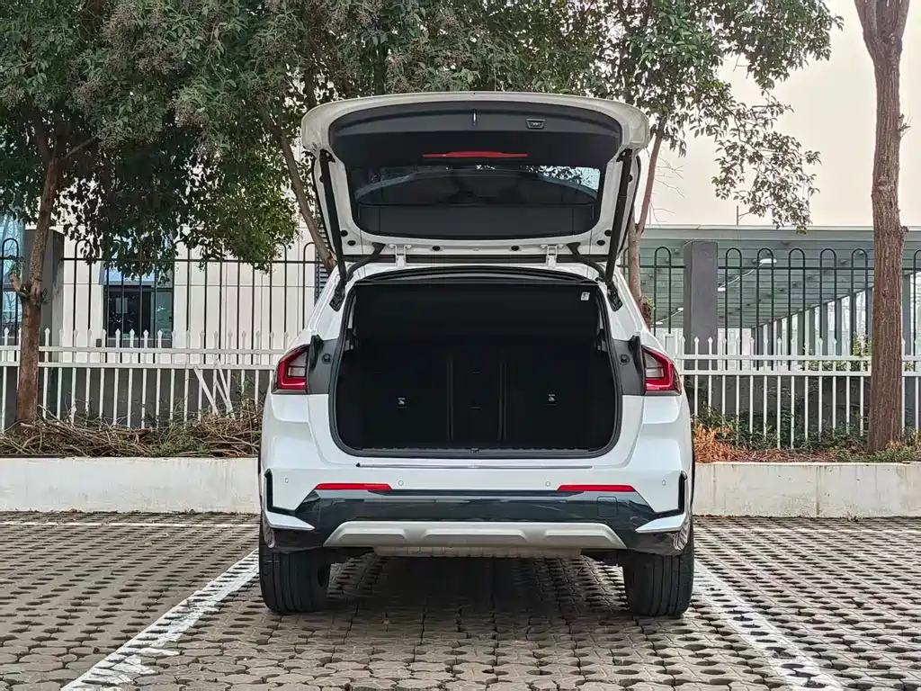 BMW BMW X1 2024 sDrive25Li X Design Package 2024 - thumbnail 21