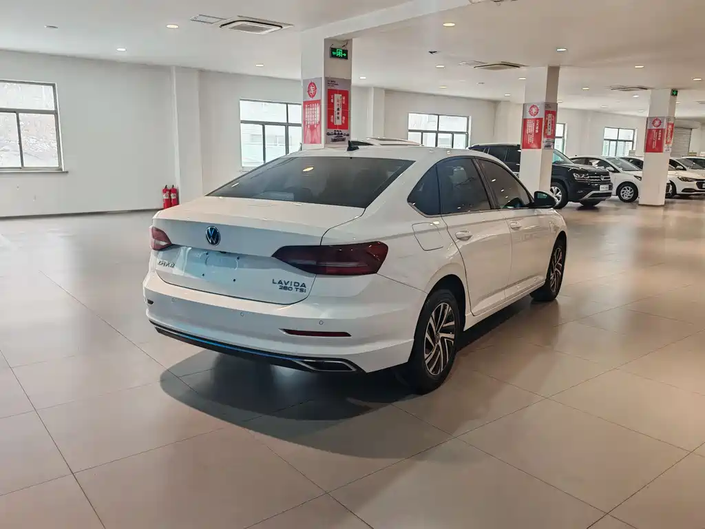 Volkswagen Lavida 2021 280TSI DSG Comfort Edition 2021 - thumbnail 15