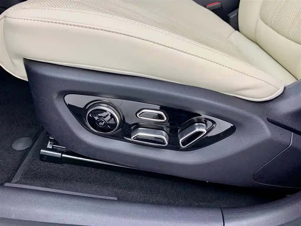 BYD BYD Song L EV 2025 Model 550km Excellence Version 2024 - thumbnail 27