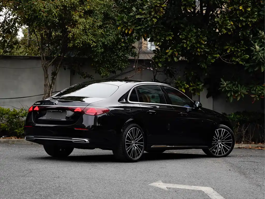 Mercedes-Benz Mercedes-Benz E-Class 2024 E 300 L Premium 2024 - thumbnail 4