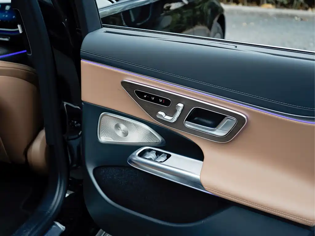 Mercedes-Benz Mercedes-Benz E-Class 2024 E 300 L Premium 2024 - thumbnail 19