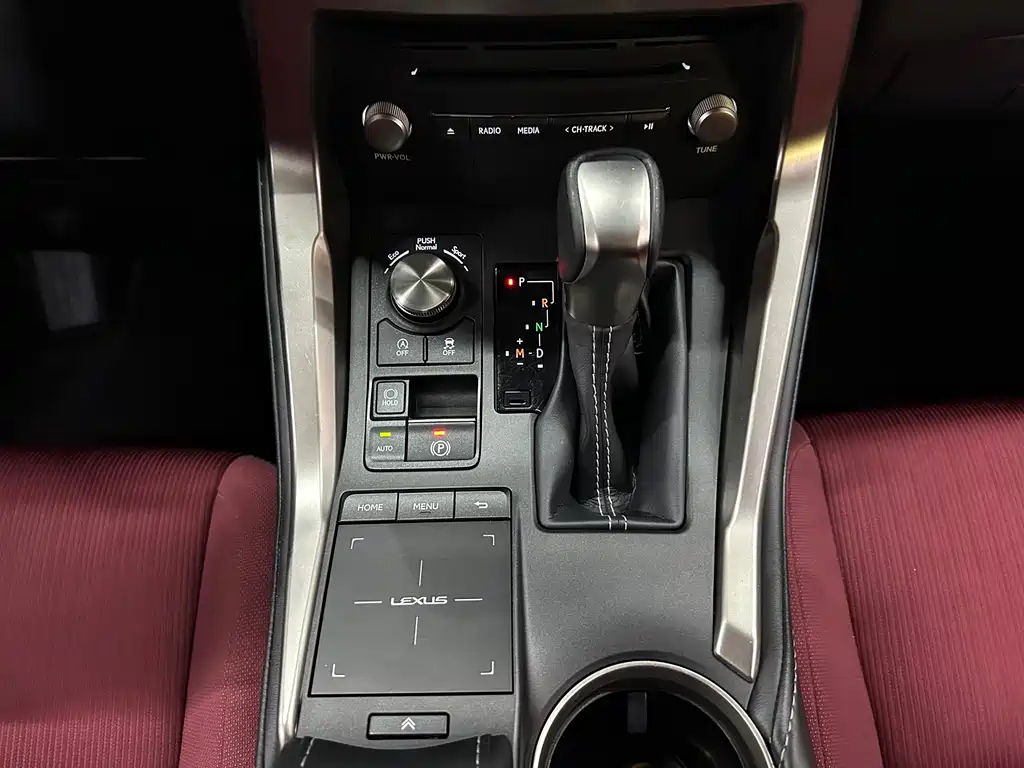 Lexus Lexus NX 200 FWD Base Model VI 2020 - thumbnail 12
