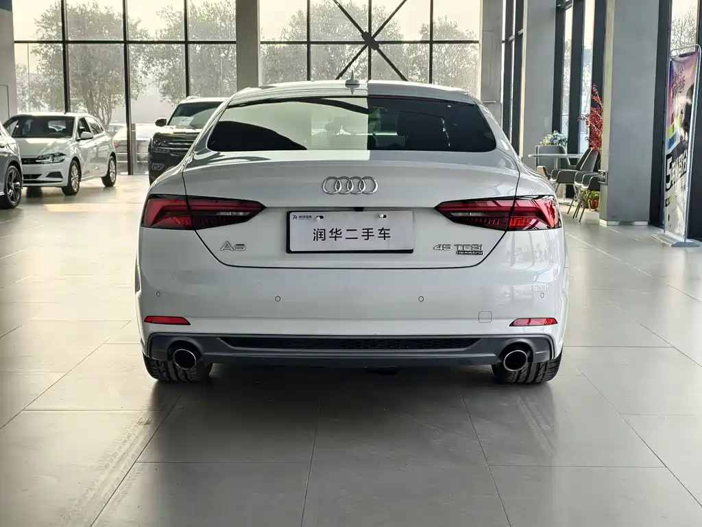Audi Audi A5 Import 2017 Sportback 45 TFSI quattro Sport Model 2019 - thumbnail 4