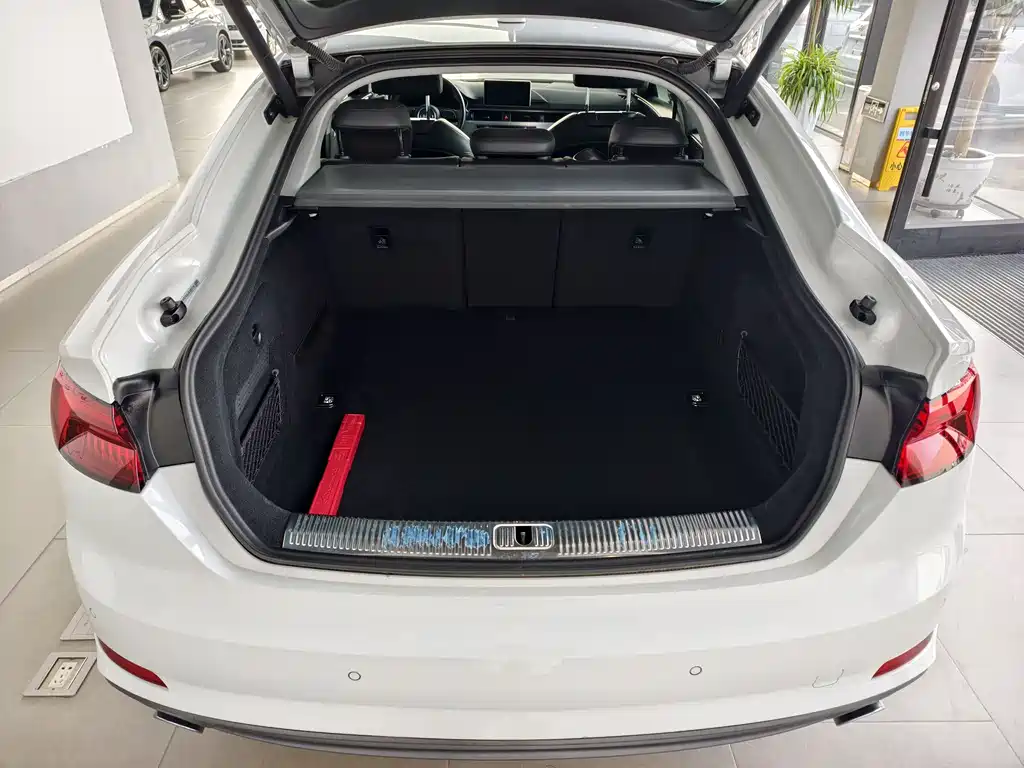 Audi Audi A5 Import 2017 Sportback 45 TFSI quattro Sport Model 2019 - thumbnail 15