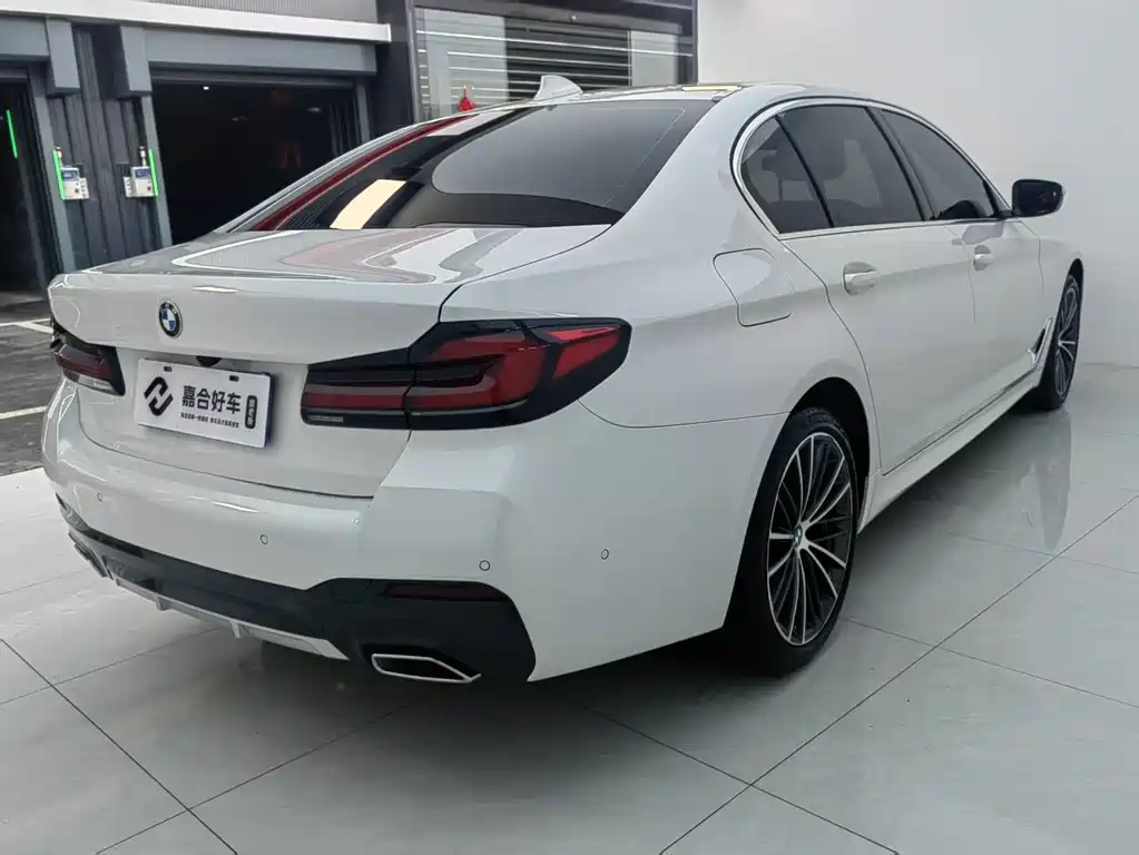 BMW BMW 5 Series 2022 530Li Leading Model M Sport Package 2022 - thumbnail 21