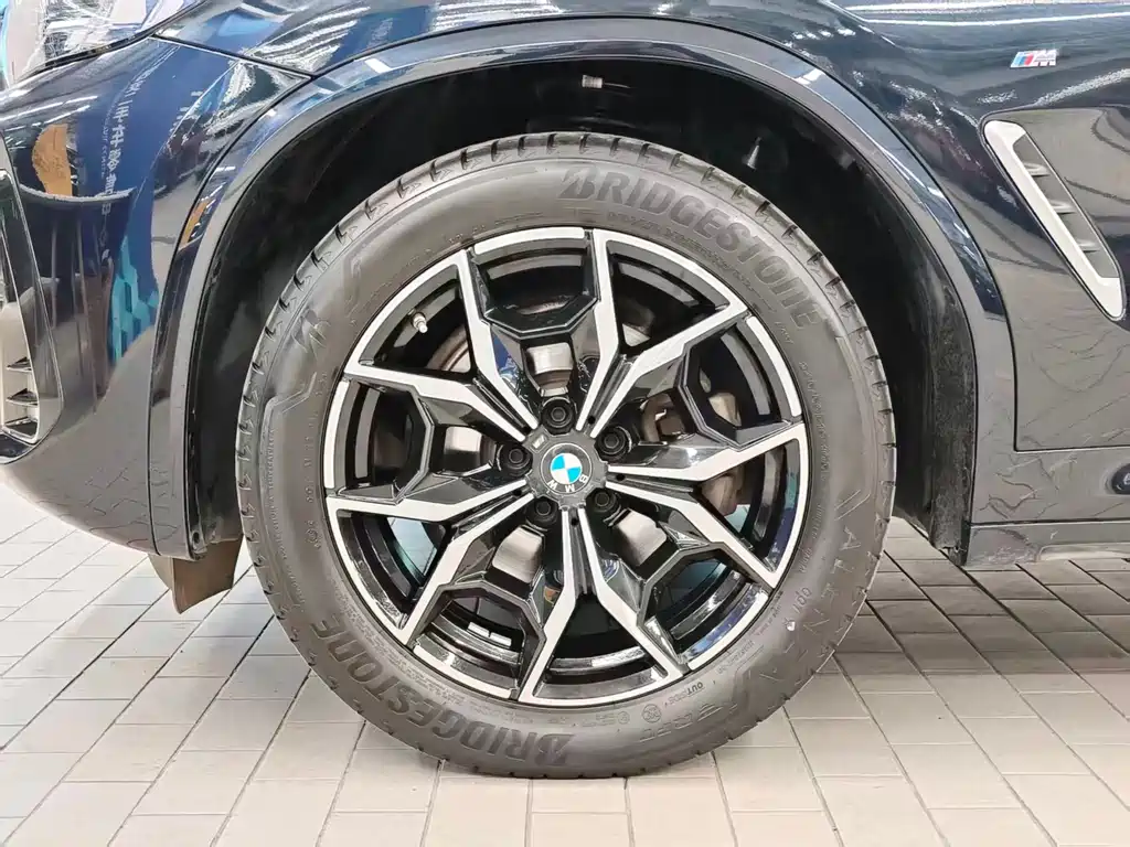 BMW BMW X3 2023 xDrive25i M Sport Package 2024 - thumbnail 4
