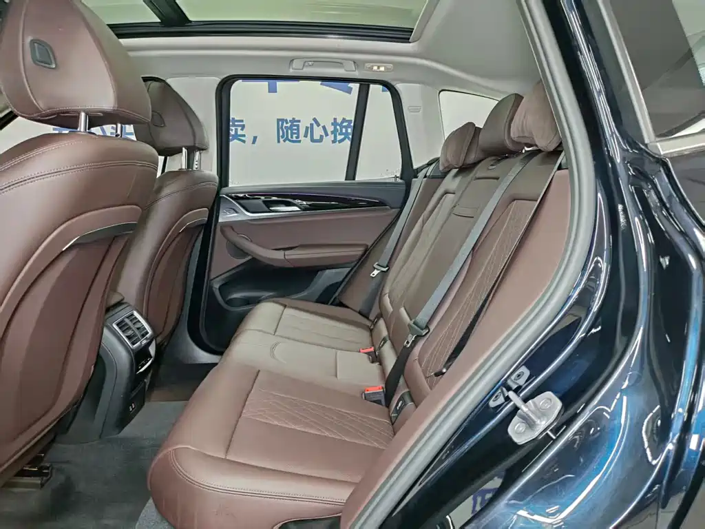 BMW BMW X3 2023 xDrive25i M Sport Package 2024 - thumbnail 8