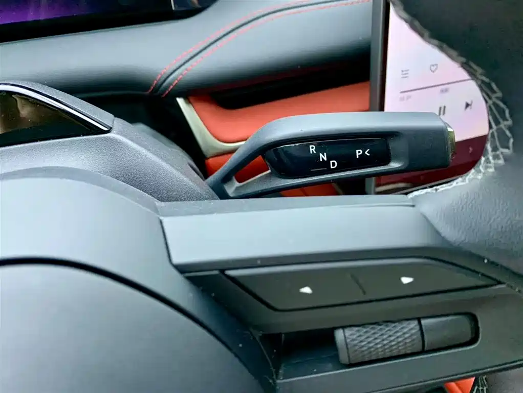 Xiaomi Auto Xiaomi SU7 2024 AWD Ultra-Long Range Intelligent Driving Max Edition 2024 - thumbnail 24