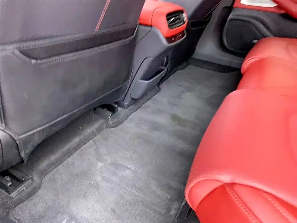 Xiaomi Auto Xiaomi SU7 2024 AWD Ultra-Long Range Intelligent Driving Max Edition 2024 - thumbnail 30