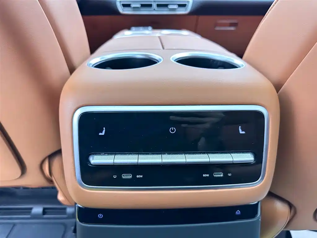 Li Auto Li L9 2022 Max 2023 - thumbnail 24