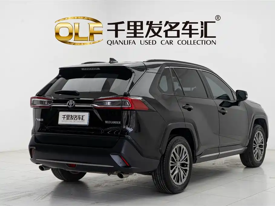 Toyota Venza 2023 2.0L CVT FWD Luxury PLUS Edition 2024 - thumbnail 4
