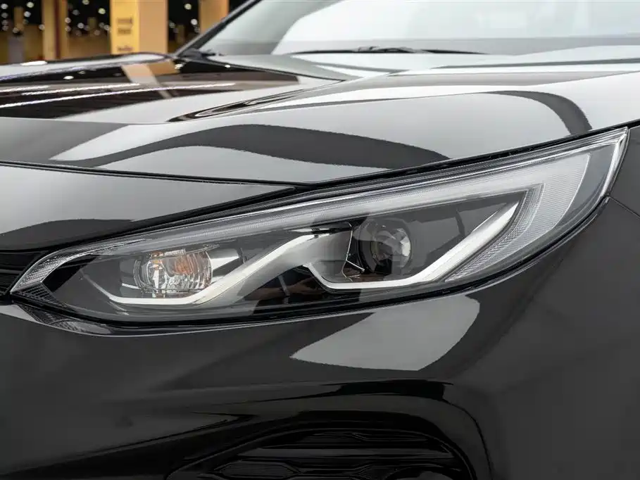 Toyota Venza 2023 2.0L CVT FWD Luxury PLUS Edition 2024 - thumbnail 9