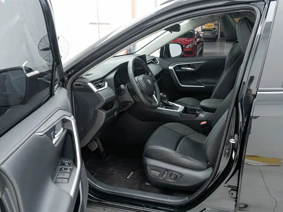 Toyota Venza 2023 2.0L CVT FWD Luxury PLUS Edition 2024 - thumbnail 14