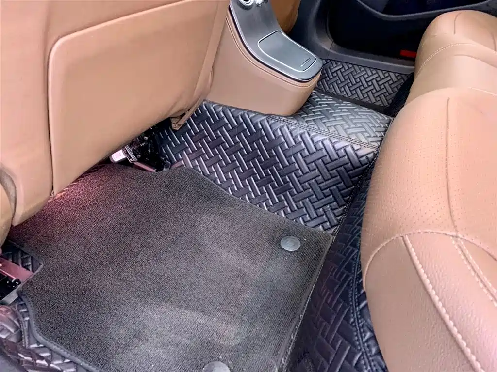 Mercedes-Benz Mercedes-Benz E-Class 2023 E 300 L Sport Fashion Edition 2023 - thumbnail 24