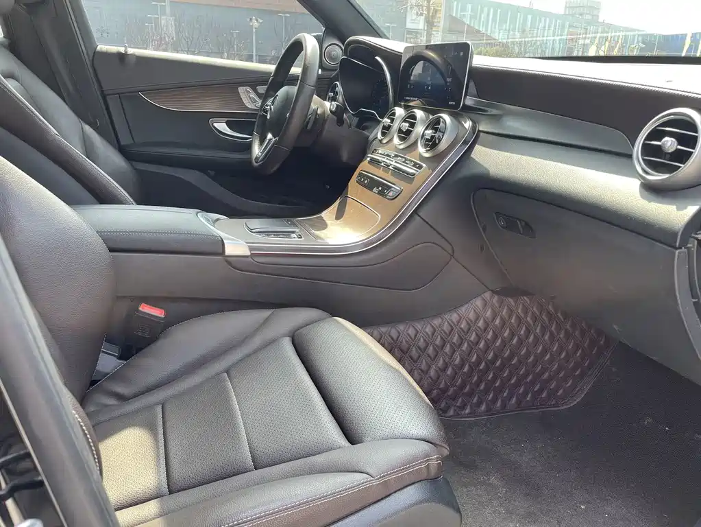 Mercedes-Benz Mercedes-Benz GLC 2022 Facelift GLC 260 L 4MATIC Luxury Edition 2022 - thumbnail 11
